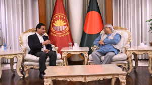 প্রধান উপদেষ্টার সঙ্গে পাকিস্তানের স্পিকারের সাক্ষাৎ