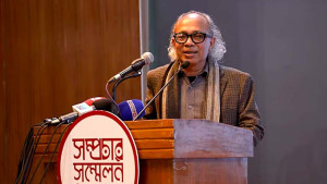 প্রথম আলো-ডেইলি স্টারে হামলা সরকারেরই কোনো অংশ ঘটতে দিয়েছে: নূরুল কবীর