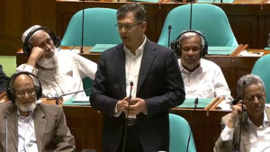 জ্বালানি সংকট নেই, পাচার ও অপচয় রোধে মূল্য বৃদ্ধি