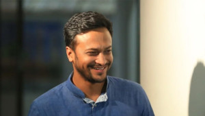 রাজনীতিতে ফেরা নিয়ে সাকিবের স্ট্যাটাস, মুহূর্তেই ভাইরাল