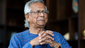 ড. ইউনূসের দেশত্যাগে নিষেধাজ্ঞা চেয়ে আইনি নোটিশ