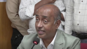 ব্রিটিশ নাগরিকত্ব ত্যাগ করেছেন পররাষ্ট্র প্রতিমন্ত্রী