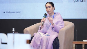 ফিটনেসবিহীন গাড়ি আর নানা লঙ্ঘন দিব্যি চলছে কেন, প্রশ্ন জাইমা রহমানের
