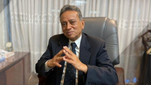 অর্থ মন্ত্রণালয়ের দায়িত্ব পেতে যাচ্ছেন আমীর খসরু