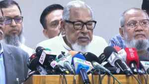 আগামী ৫ বছরের দায়িত্ব বিএনপিকে দিয়েছে জনগণ : নজরুল ইসলাম খান
