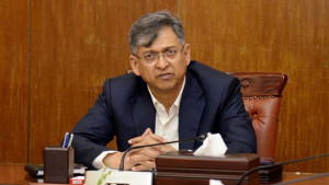 কেউ পুলিশের কাজে হস্তক্ষেপ করতে পারবে না: স্বরাষ্ট্রমন্ত্রী