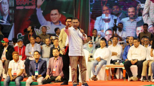 দুই দশকের নির্বাসন থেকে ক্ষমতার দ্বারপ্রান্তে তারেক রহমান