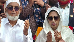 বিএনপি প্রার্থী শহীদুলের গৃহিণী স্ত্রীর বছরে আয় ৪৩ লাখ টাকা
