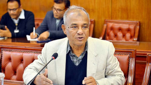 রাস্তাঘাট বন্ধ করে জনদুর্ভোগ সৃষ্টি করলে কোনো ছাড় নয়: স্বরাষ্ট্র উপদেষ্টা