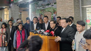 বগুড়া-২ আসনে প্রার্থিতা ফিরে পেলেন মাহমুদুর রহমান মান্না