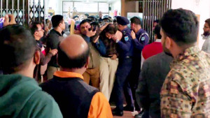 টাঙ্গাইলে হাসপাতালে নারীদের ওয়াশরুমে গোপন ক্যামেরা!