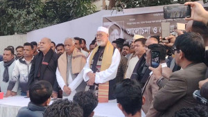 বিএনপির দোয়া মাহফিলে গিয়ে তোপের মুখে কাদের সিদ্দিকী