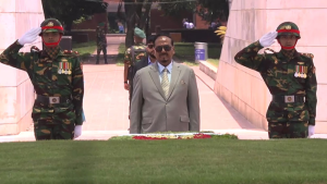 জিয়াউর রহমান ও খালেদা জিয়ার কবরে শ্রদ্ধা জানালেন ভারপ্রাপ্ত রাষ্ট্রপতি