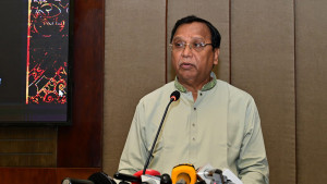 বর্জ্য অপসারণে অতিরিক্ত অর্থ নিলে টেন্ডার বাতিল: ডিএসসিসি প্রশাসক