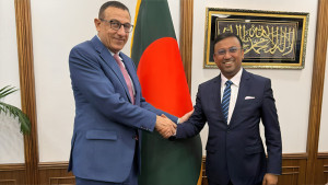 প্রধানমন্ত্রীর পররাষ্ট্র বিষয়ক উপদেষ্টার সঙ্গে ফিলিস্তিনের রাষ্ট্রদূতের সাক্ষাৎ