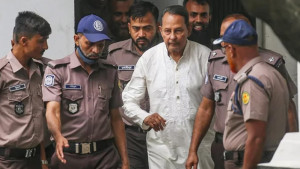 মানবতাবিরোধী অপরাধ: ইনুর ১০ বছরের কারাদণ্ড
