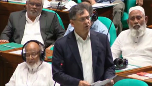 সীমান্ত হত্যা বন্ধে বিএসএফকে কড়া বার্তা, সংসদে স্বরাষ্ট্রমন্ত্রী