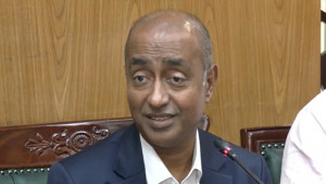 প্রবীণদের জন্য রেল ভাড়া মওকুফ ও মেট্রোরেলে ছাড় দেয়ার উদ্যোগ নিয়েছে সরকার