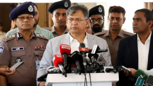 দেশের সীমান্তে কাউকে অবৈধভাবে পুশ-ইন হতে দেওয়া হয়নি: স্বরাষ্ট্রমন্ত্রী