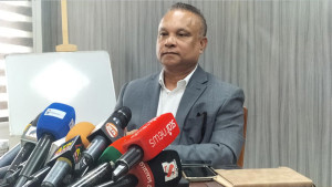 পূর্ববর্তী সরকারের গাফিলতিতে টিকা কর্মসূচিতে সংকট