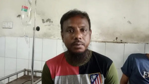 ‘গাড়ির ব্রেক কাজ করছে না, তুই লাফ দে’ — পদ্মায় বাস পড়ার বর্ণনা চালকের