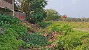 শরীয়তপুরে খাল খননের উদ্যোগ, স্বপ্ন দেখছেন কৃষকরা