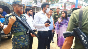 ‘নাই’ লেখা পাম্পে মিলল ২৮ হাজার লিটার তেল