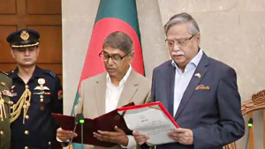 মন্ত্রী হলেন আহমেদ আযম খান