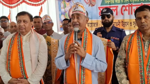 সব ধর্মের মানুষ নির্বিঘ্নে নিজ নিজ ধর্ম পালন করছেন: আইনমন্ত্রী